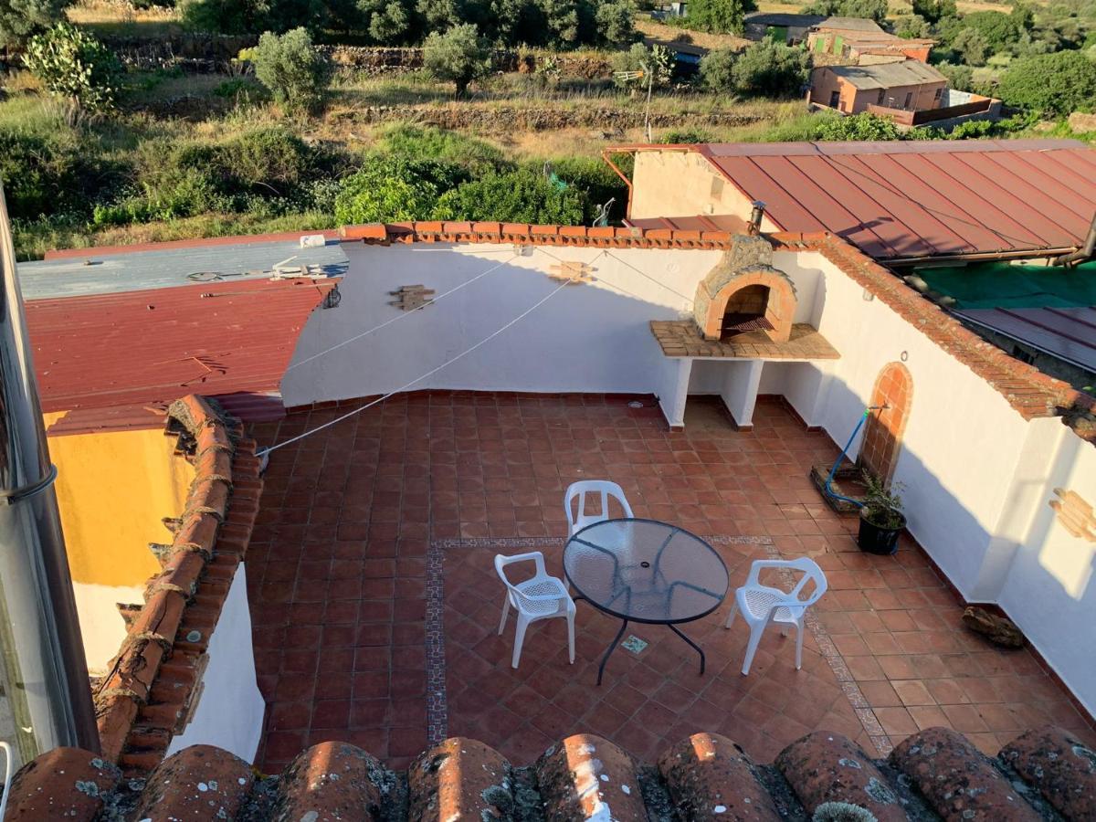 Apartamento Turistico El Esquilon Кальсадилья Экстерьер фото