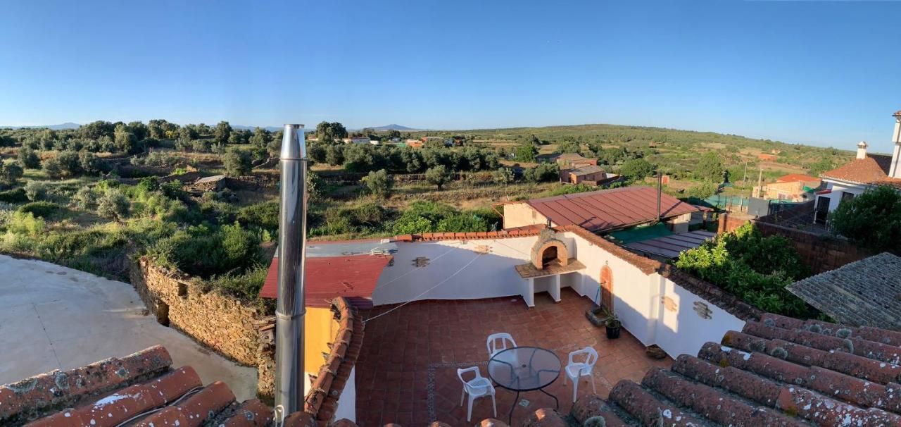 Apartamento Turistico El Esquilon Кальсадилья Экстерьер фото